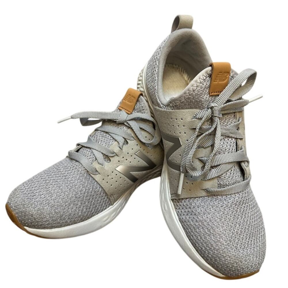 New Balance Women’s Running Fresh Foam Sneaker Sport Athletic V1 Grey Gray 8 EUC
